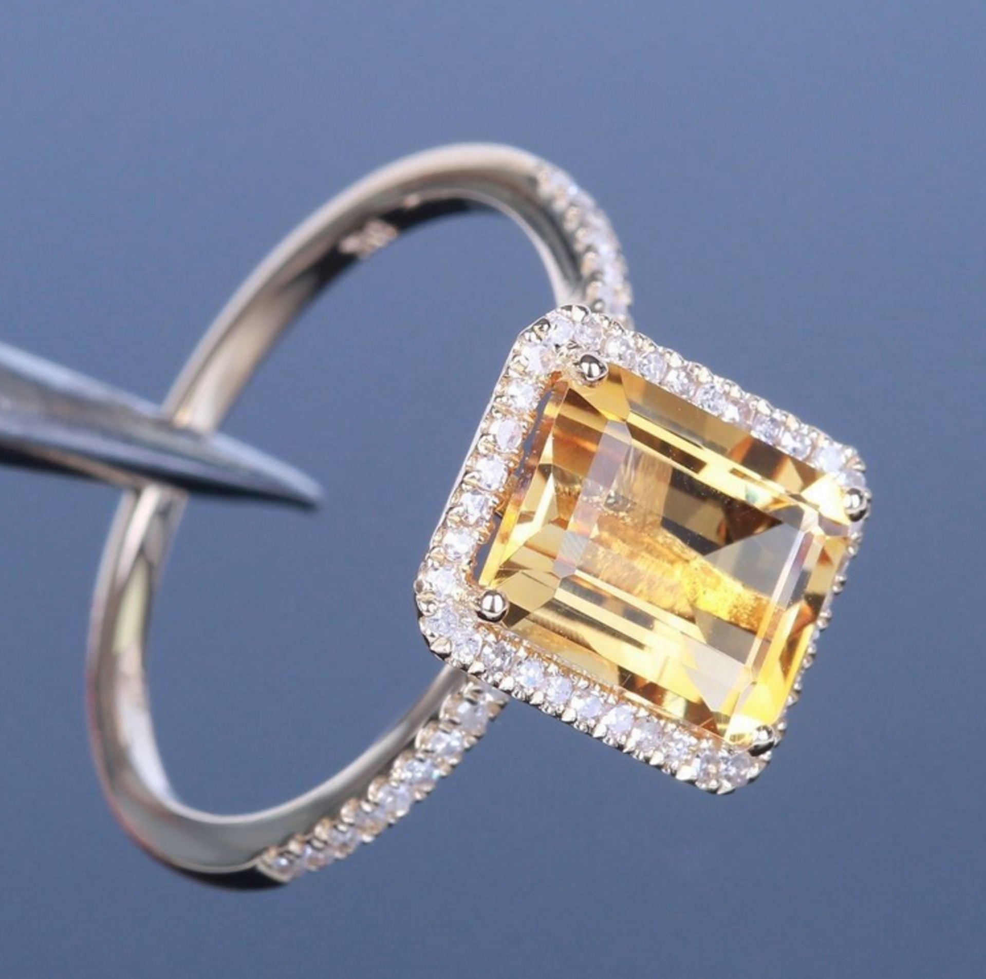Fashion Champagne Yellow Gemstone Dress Ring