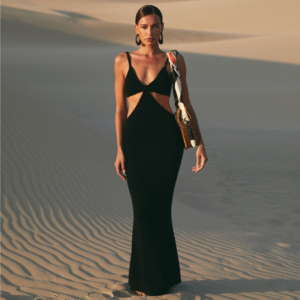 Pure charm knitted cut out halter neck backless sweater maxi