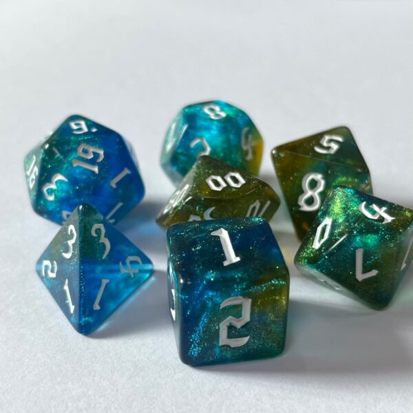 Dice blue gold