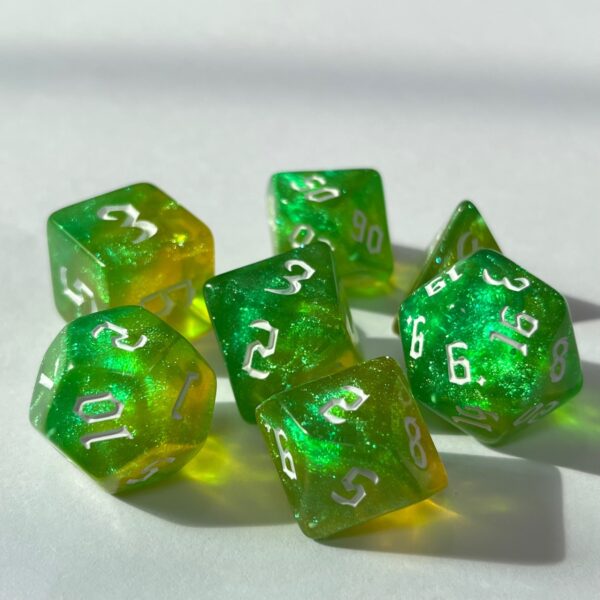 Dice yellow and green